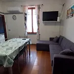 アパート Casa Fiorita アメーリア